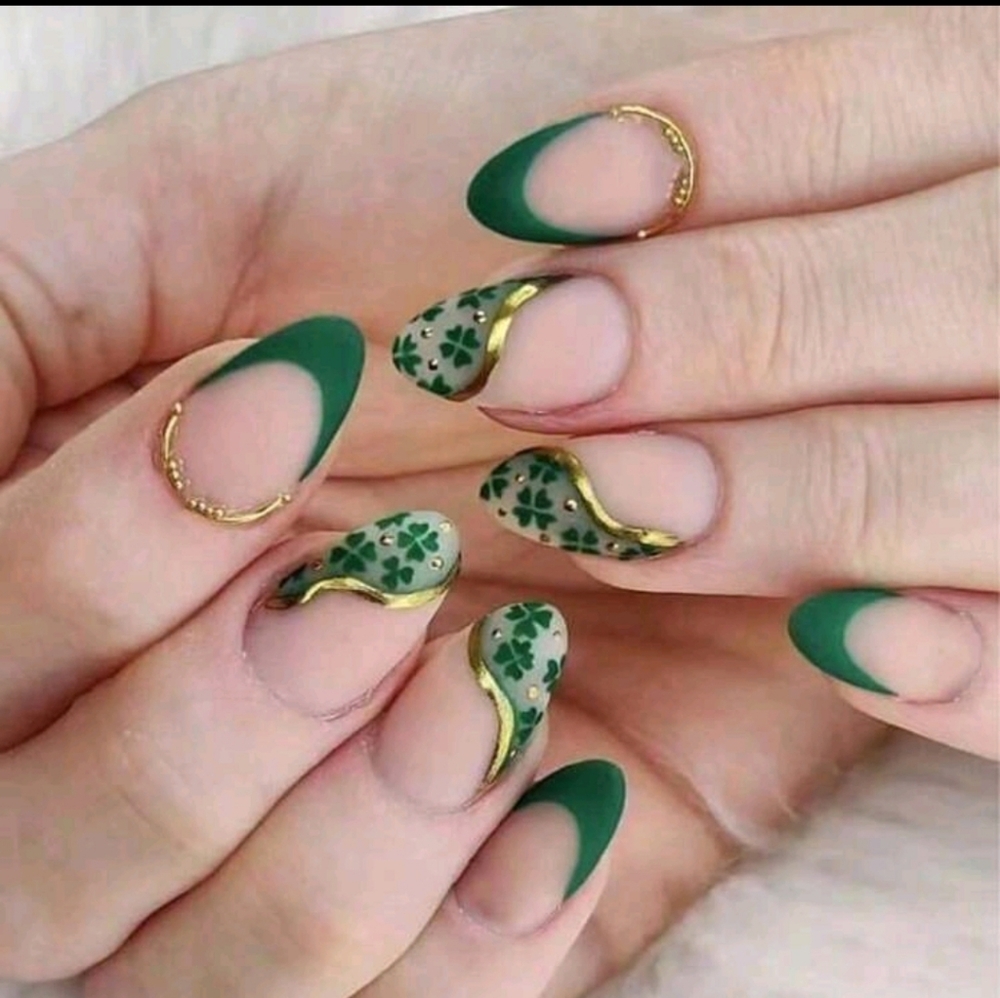 Green Clover Accent Matte French Nail Set with Gold Trim